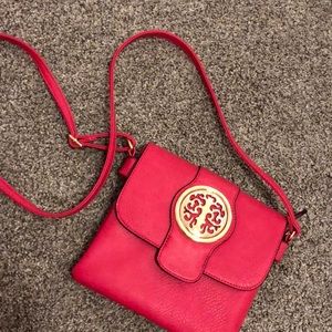 Cross body purse